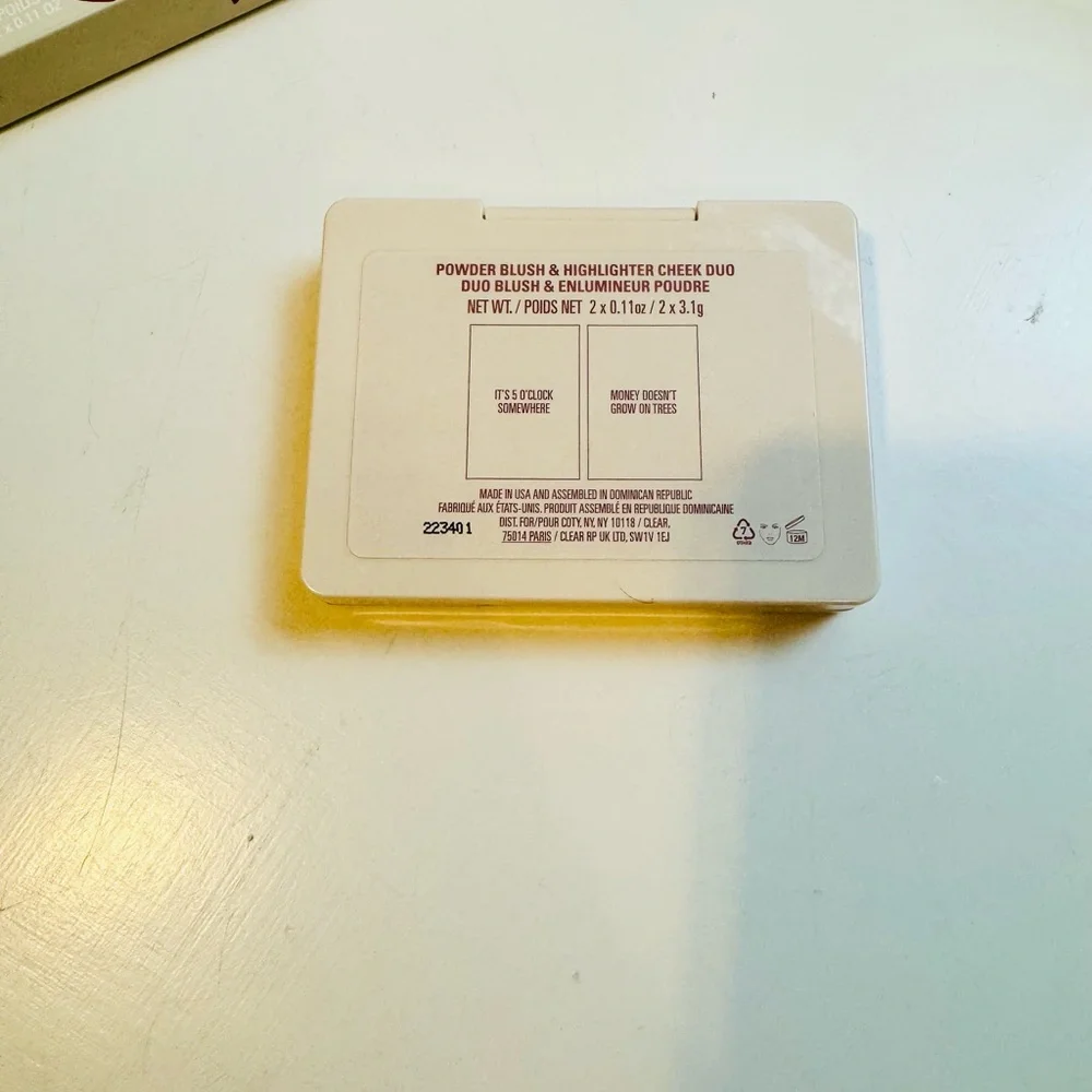 Kylie Cosmetics Gold and Pink Blush Palette